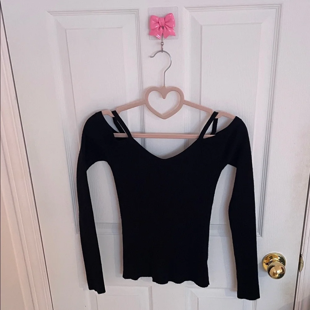 🖤 American Eagle Black Off-Shoulder Top Size M - Picture 3 of 5